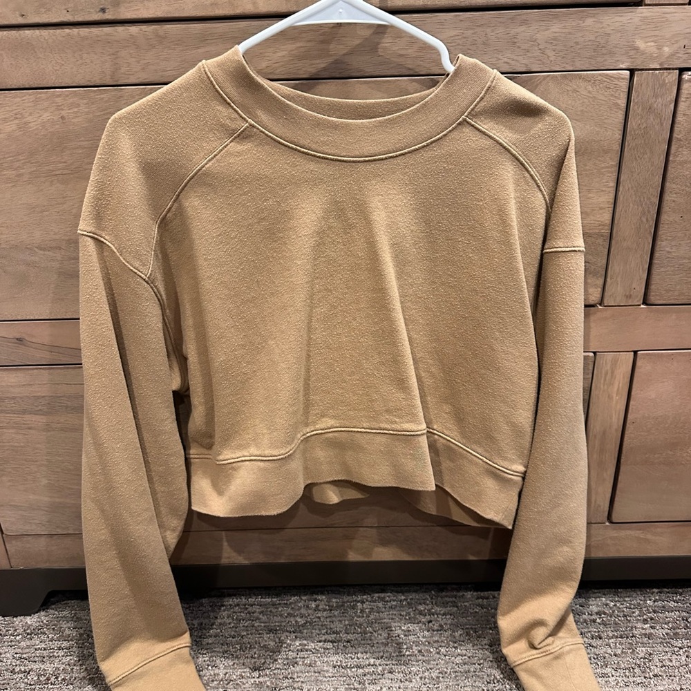 NUUDS Cropped Sweatshirt